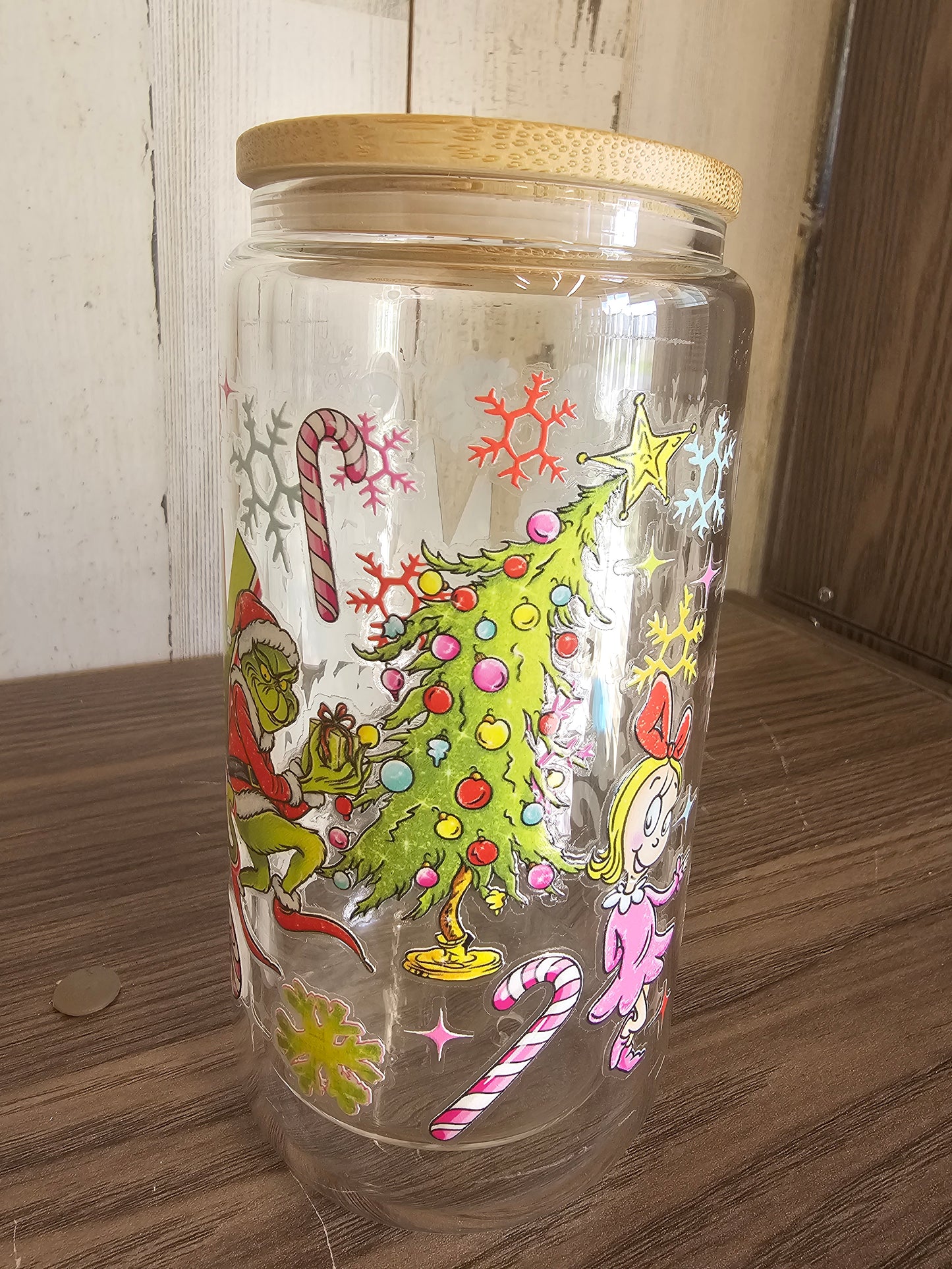 Merry grinchmas glass cup
