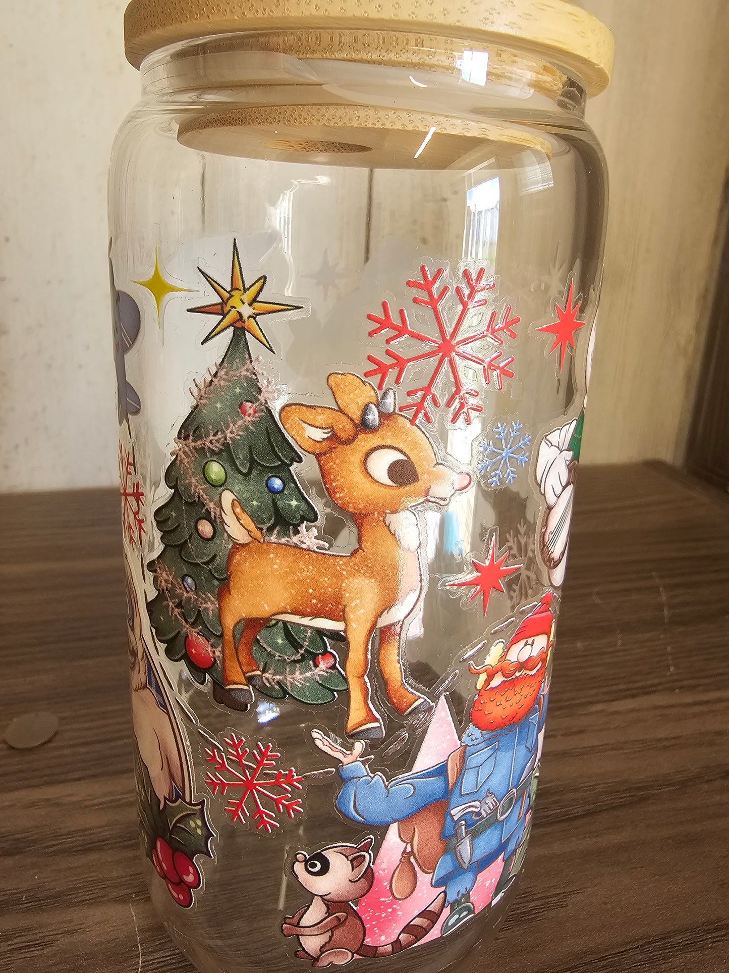 Classic Christmas glass cup