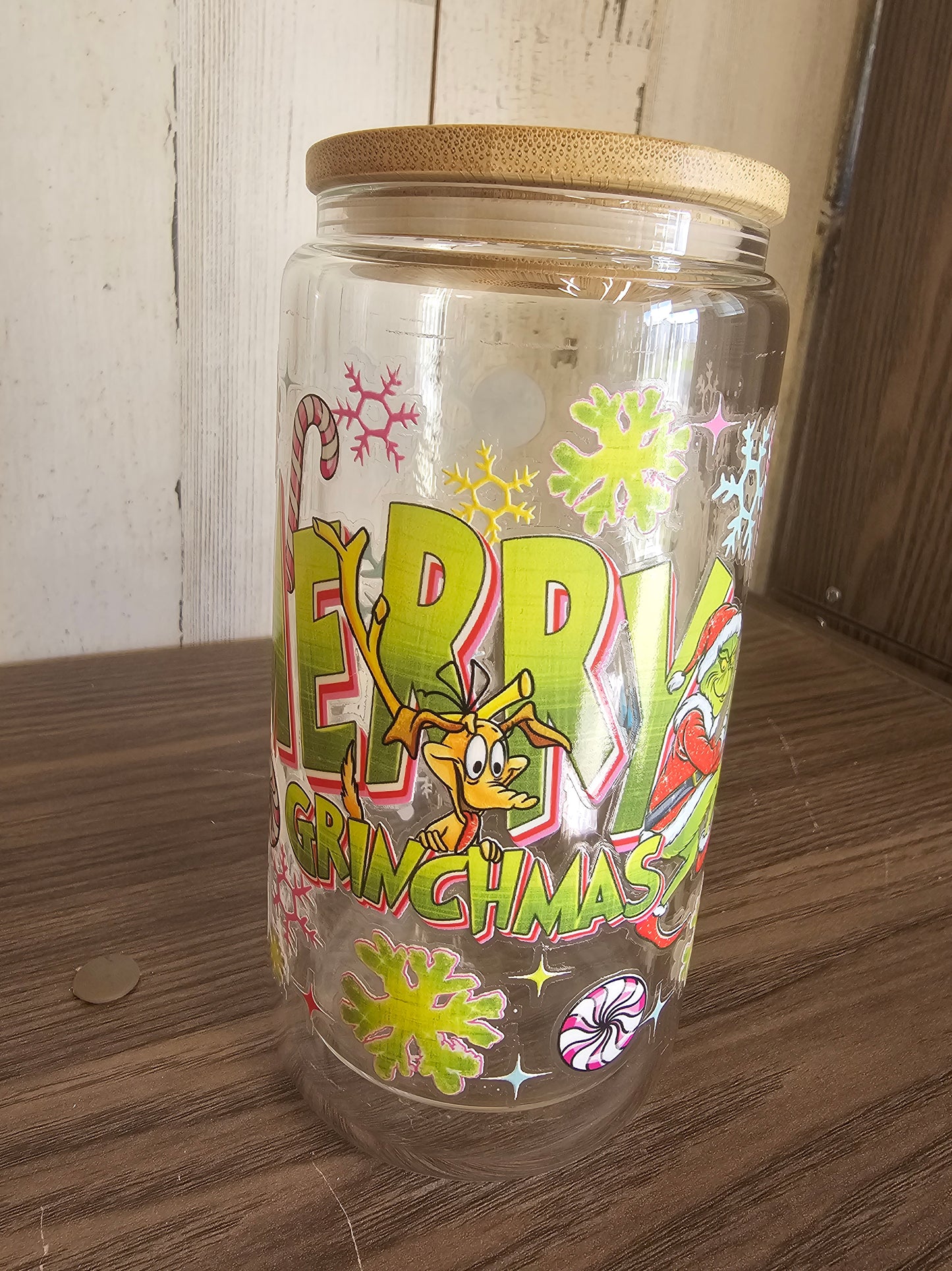 Merry grinchmas glass cup